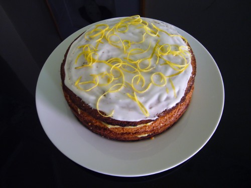 Lemoncurd Layer Cake